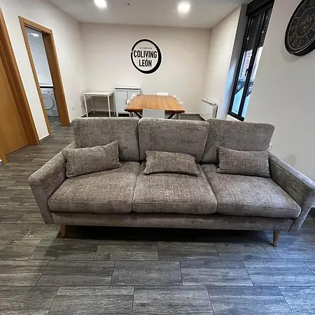 Konukevi Coliving León